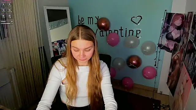 Snapshot of Molly_sweetie chatting on February 19, 2025, 10:01 am Molly sweetie online show from February 19, 2025, 10:01 am