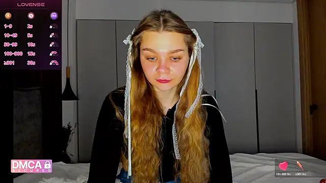 Molly sweetie online show from January 9, 2026, 7:44 am