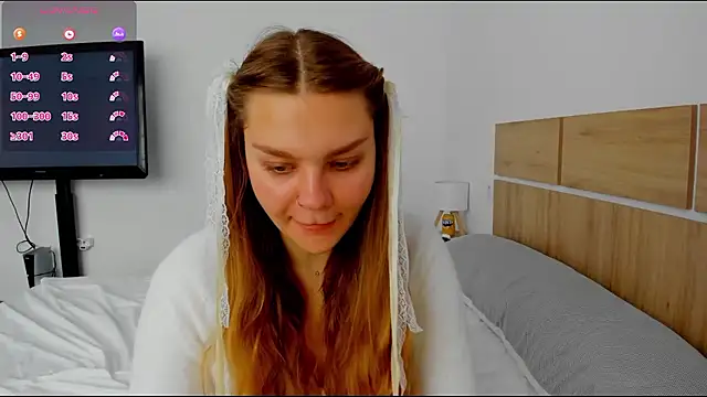 Snapshot of Molly_sweetie chatting on April 4, 2026, 6:22 am Molly sweetie online show from April 4, 2026, 6:22 am