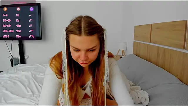 Snapshot of Molly_sweetie chatting on April 5, 2026, 6:21 am Molly sweetie online show from April 5, 2026, 6:21 am