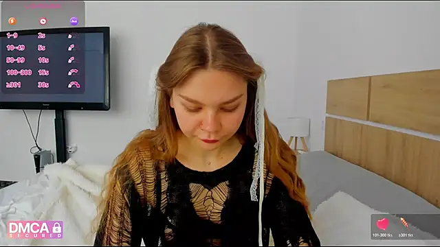 Snapshot of Molly_sweetie chatting on April 8, 2026, 6:24 am Molly sweetie online show from April 8, 2026, 6:24 am