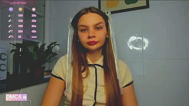 Molly sweetie online show from June 10, 2026, 6:51 pm