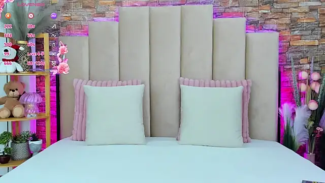 Snapshot of Brianna_Wilson chatting on November 6, 2025, 6:09 pm Brianna Wilson online show from November 6, 2025, 6:09 pm