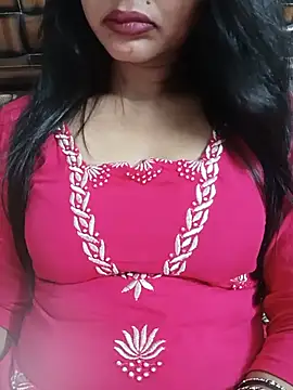 Snapshot of Yours-Bebo chatting on July 30, 2026, 7:13 pm Yours-Bebo online show from July 30, 2026, 7:13 pm