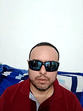 Snapshot of ElSunEagle chatting on March 19, 2026, 1:53 am ElSunEagle online show from March 19, 2026, 1:53 am