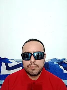 Snapshot of ElSunEagle chatting on March 23, 2026, 1:53 am ElSunEagle online show from March 23, 2026, 1:53 am