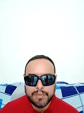 Snapshot of ElSunEagle chatting on April 6, 2026, 2:31 am ElSunEagle online show from April 6, 2026, 2:31 am