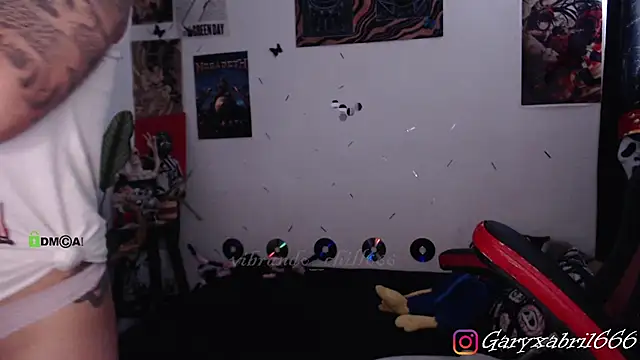 Snapshot of abril666 chatting on December 3, 2024, 7:33 pm abril666 online show from December 3, 2024, 7:33 pm