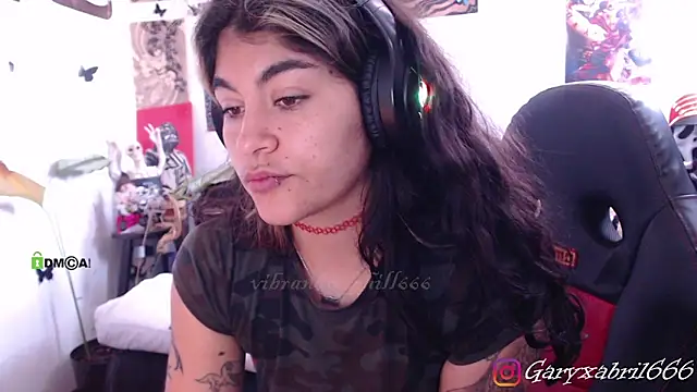 Snapshot of abril666 chatting on December 22, 2024, 1:33 pm abril666 online show from December 22, 2024, 1:33 pm