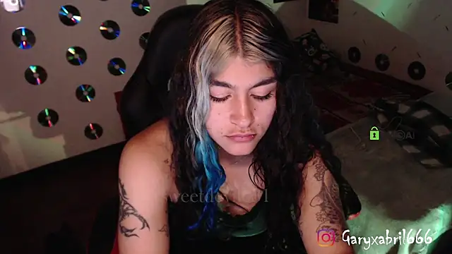 Snapshot of abril666 chatting on February 1, 2025, 1:34 am abril666 online show from February 1, 2025, 1:34 am