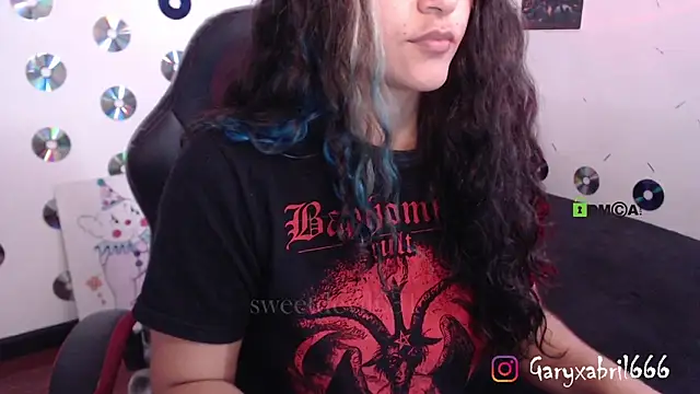 Snapshot of abril666 chatting on March 13, 2025, 5:50 pm abril666 online show from March 13, 2025, 5:50 pm