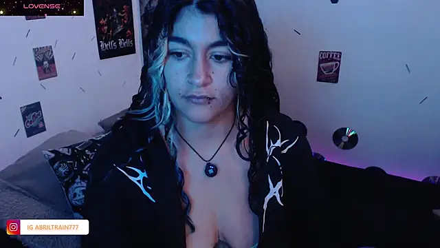 Snapshot of abril666 chatting on November 7, 2025, 4:18 pm abril666 online show from November 7, 2025, 4:18 pm