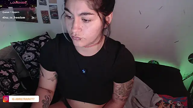 Snapshot of abril666 chatting on November 19, 2025, 4:07 pm abril666 online show from November 19, 2025, 4:07 pm