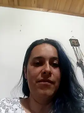 MagicStephany  online show from February 13, 2026, 2:40 am