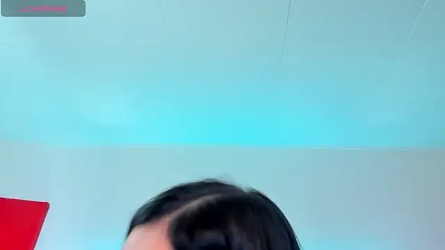 Snapshot of Abbye_blue01 chatting on December 17, 2024, 12:34 am Abbye blue01 online show from December 17, 2024, 12:34 am