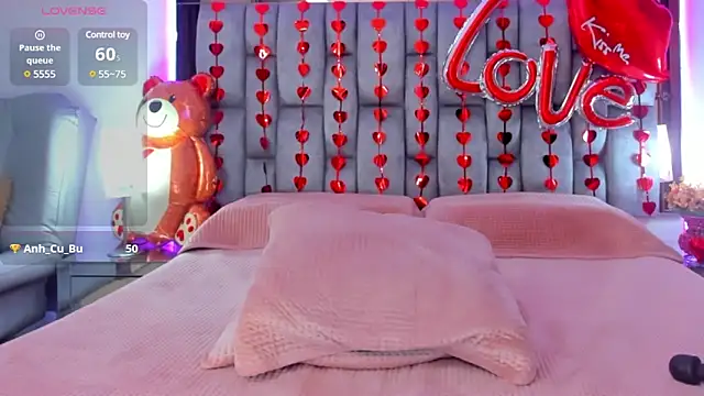 Snapshot of Abbye_blue01 chatting on February 6, 2025, 4:10 am Abbye blue01 online show from February 6, 2025, 4:10 am