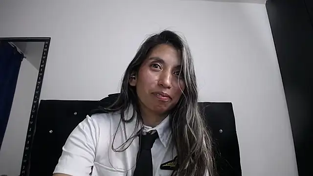 sweet skylove  online show from July 27, 2026, 2:18 am