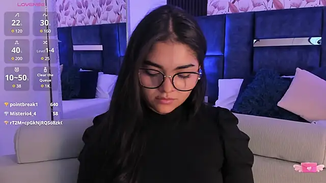 Snapshot of GiselOrtiz chatting on February 2, 2025, 12:13 pm GiselOrtiz online show from February 2, 2025, 12:13 pm