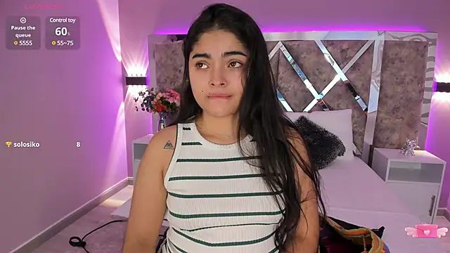 Snapshot of GiselOrtiz chatting on February 20, 2025, 11:09 am GiselOrtiz online show from February 20, 2025, 11:09 am