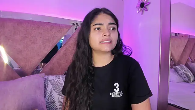 Snapshot of GiselOrtiz chatting on March 5, 2025, 11:28 am GiselOrtiz online show from March 5, 2025, 11:28 am