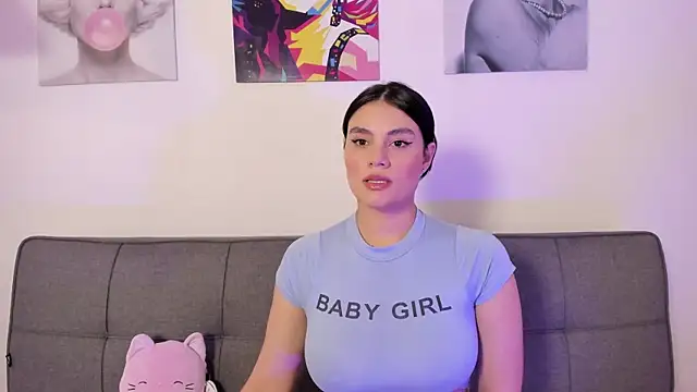 Maylin Garcia online show from June 22, 2026, 9:45 pm