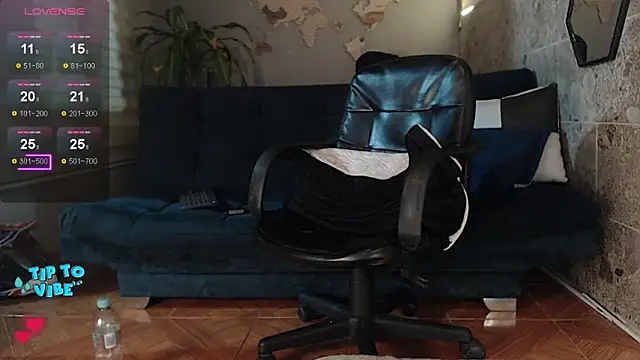 Snapshot of rogert_xx chatting on February 11, 2025, 7:02 am rogert xx online show from February 11, 2025, 7:02 am