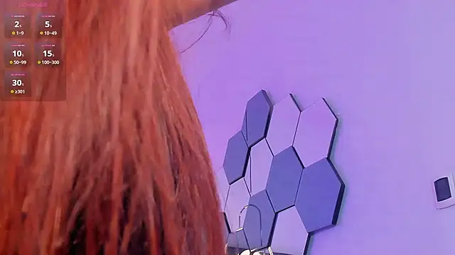 Snapshot of CorinneRusso chatting on December 29, 2024, 10:12 am CorinneRusso online show from December 29, 2024, 10:12 am