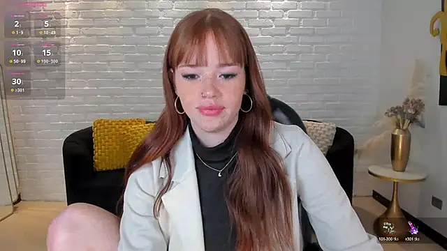 Snapshot of CorinneRusso chatting on January 20, 2025, 5:59 am CorinneRusso online show from January 20, 2025, 5:59 am