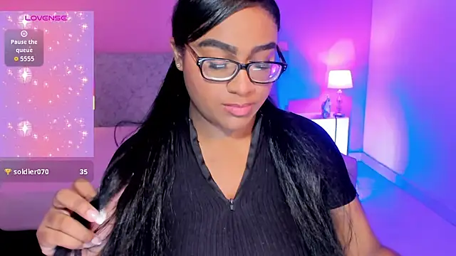 BlakmillerrGilson online show from September 28, 2025, 8:03 pm