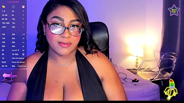 BlakmillerrGilson online show from June 14, 2026, 2:24 am