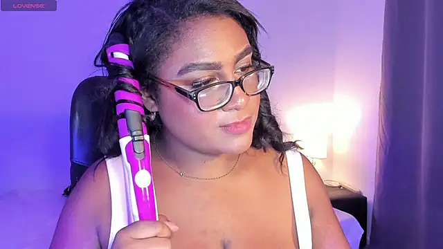 Snapshot of BlakmillerrGilson chatting on July 10, 2026, 8:22 pm BlakmillerrGilson online show from July 10, 2026, 8:22 pm