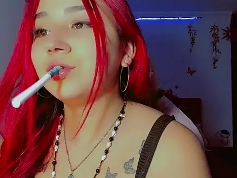 Snapshot of madisonx17 chatting on September 26, 2025, 12:36 am madisonx17 online show from September 26, 2025, 12:36 am