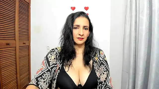 xulay11 online show from April 30, 2026, 5:58 am