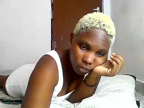 Snapshot of SexyKimberly23 chatting on December 4, 2025, 8:23 am SexyKimberly23 online show from December 4, 2025, 8:23 am