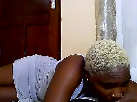 SexyKimberly23 online show from February 14, 2026, 7:43 pm