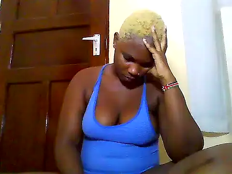 Snapshot of SexyKimberly23 chatting on June 17, 2026, 4:37 am SexyKimberly23 online show from June 17, 2026, 4:37 am