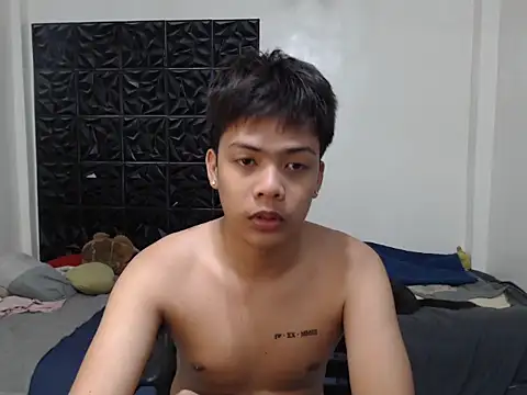 Snapshot of Prince_hottie chatting on October 14, 2025, 8:37 am Prince hottie online show from October 14, 2025, 8:37 am