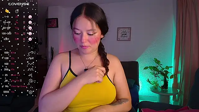 Lexie Thompson10 online show from March 18, 2025, 5:20 am