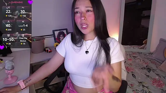 Lexie Thompson10 online show from November 27, 2025, 1:07 am