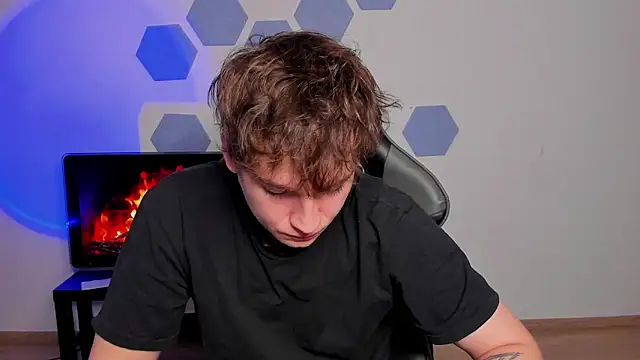 Chris Tyson online show from November 13, 2025, 10:25 am