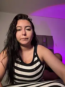 Snapshot of RexxaYBlade chatting on November 16, 2025, 8:25 pm RexxaYBlade online show from November 16, 2025, 8:25 pm