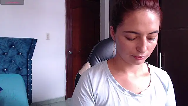 Snapshot of Kate_lorens9 chatting on December 13, 2024, 7:21 pm Kate lorens9 online show from December 13, 2024, 7:21 pm