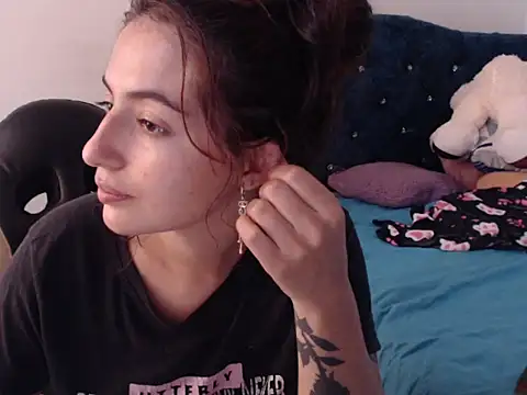 Snapshot of Kate_lorens9 chatting on January 16, 2025, 5:12 pm Kate lorens9 online show from January 16, 2025, 5:12 pm