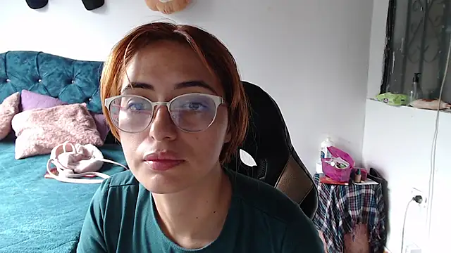 Snapshot of Kate_lorens9 chatting on May 19, 2026, 2:56 pm Kate lorens9 online show from May 19, 2026, 2:56 pm