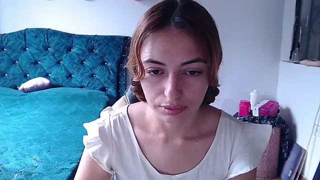 Snapshot of Kate_lorens9 chatting on July 10, 2026, 2:08 pm Kate lorens9 online show from July 10, 2026, 2:08 pm