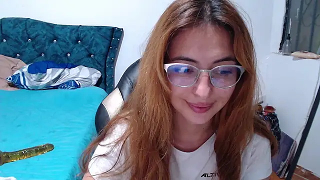 Snapshot of Kate_lorens9 chatting on July 14, 2026, 2:16 am Kate lorens9 online show from July 14, 2026, 2:16 am