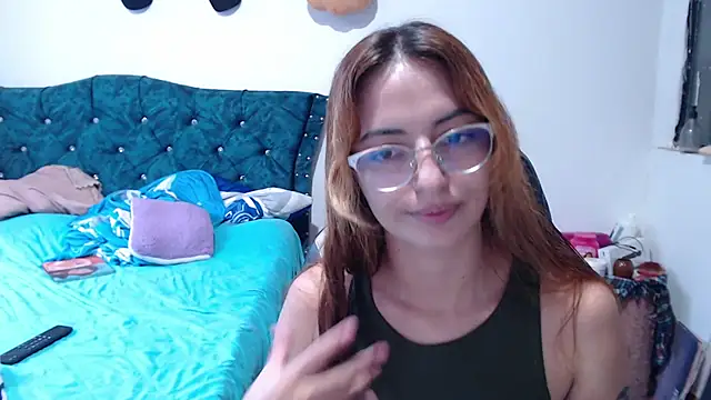 Snapshot of Kate_lorens9 chatting on July 14, 2026, 10:37 pm Kate lorens9 online show from July 14, 2026, 10:37 pm