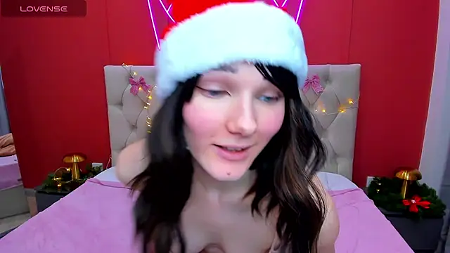 Snapshot of Lili_flowerr chatting on December 29, 2024, 12:34 pm Lili flowerr online show from December 29, 2024, 12:34 pm