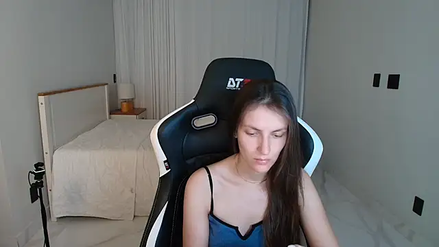 upssnowy online show from June 21, 2026, 8:33 pm