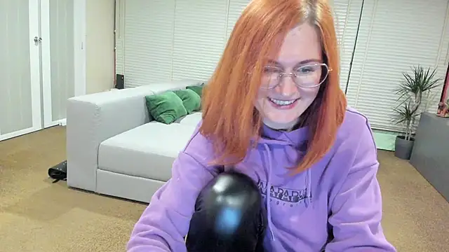 Snapshot of Sheandhim23 chatting on January 25, 2025, 10:39 pm Sheandhim23 online show from January 25, 2025, 10:39 pm